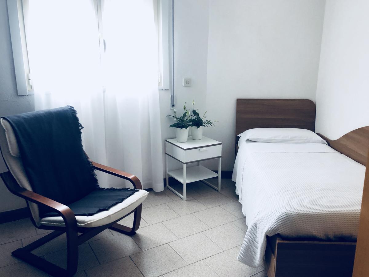 Hotel Aplo - Breakfast Experience Cervia Bagian luar foto